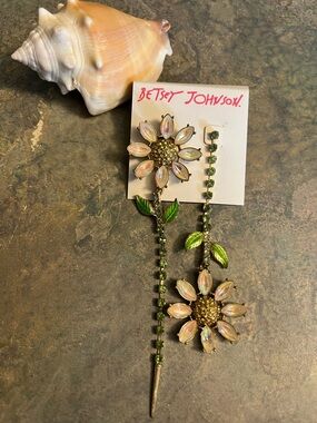 Betsey Johnson Iridescent Daisy Earrings